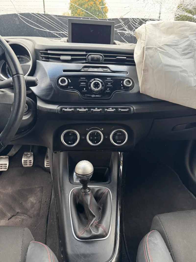 ALFA ROMEO GIULIETTA (X7) - immagine 11