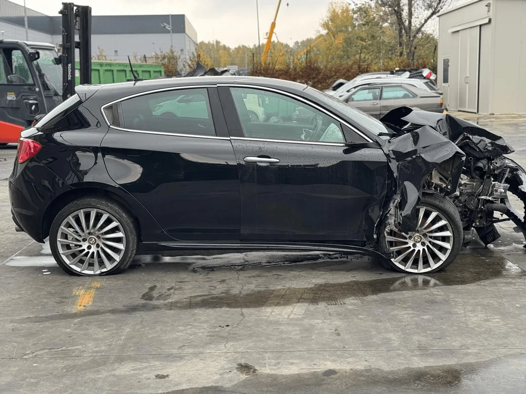 ALFA ROMEO GIULIETTA (X7) - immagine 7