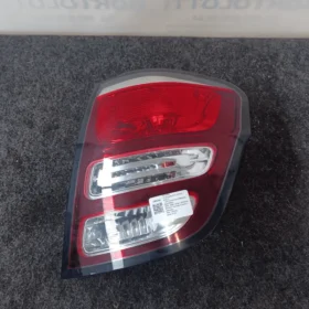 Fanale post. parte est.