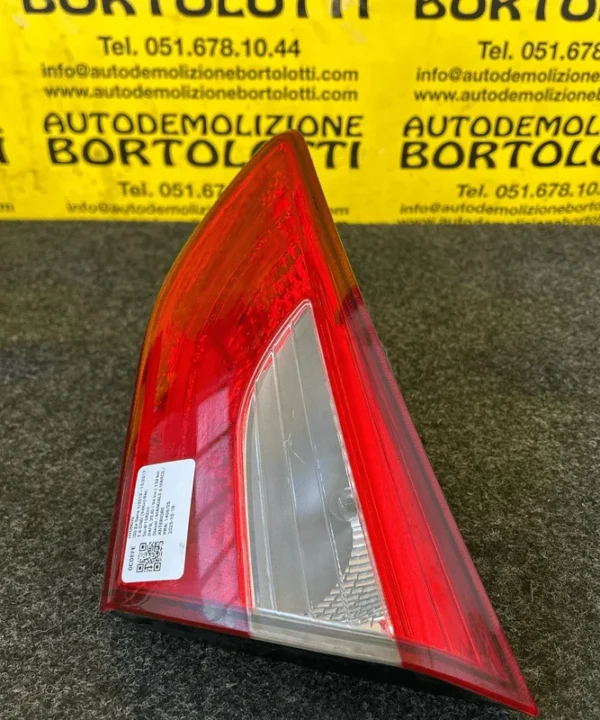 Fanale post. parte int.