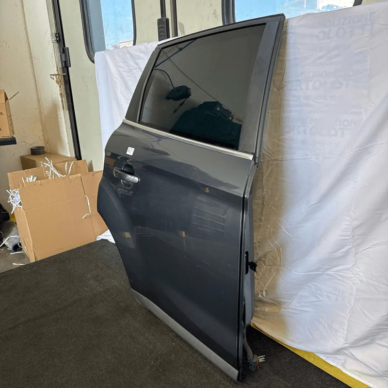 Porta post. - immagine 2