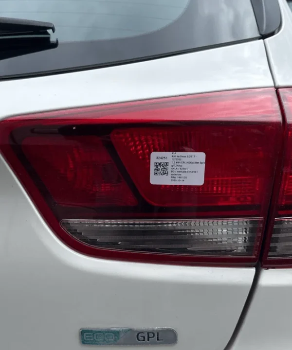 Fanale post. parte int.