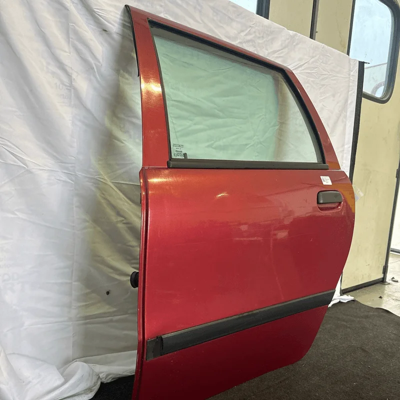 Porta post. - immagine 2