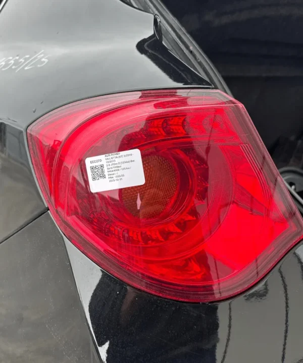 Fanale post. parte est.