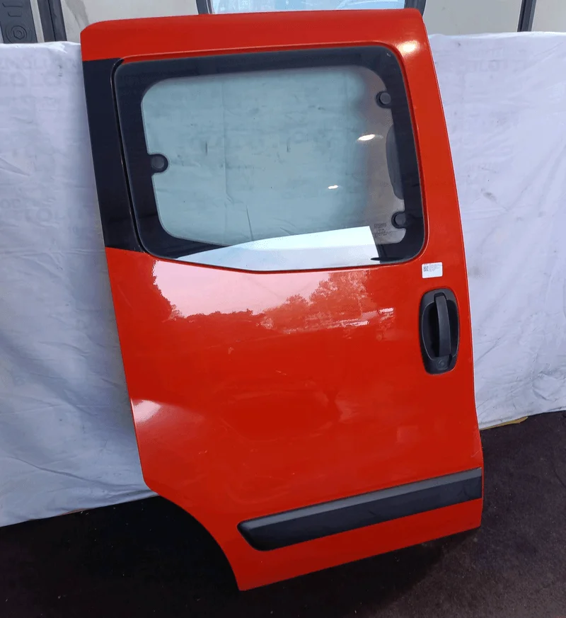 Porta post. - immagine 3