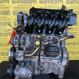 Monoblocco motore con pistoni