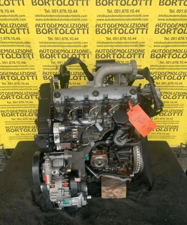 Monoblocco motore con pistoni