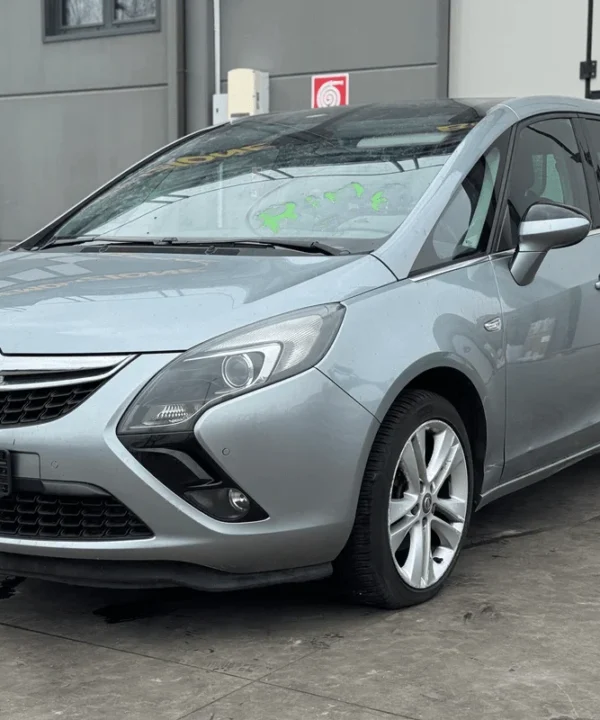 OPEL ZAFIRA (P12)