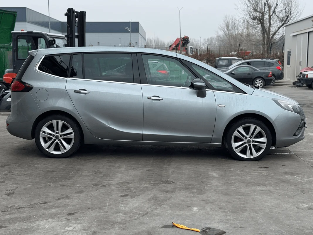 OPEL ZAFIRA (P12) - immagine 6