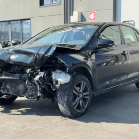 VOLKSWAGEN POLO (AW)
