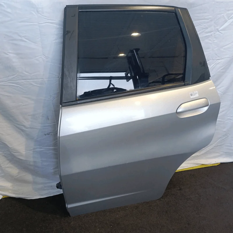 Porta post. - immagine 3