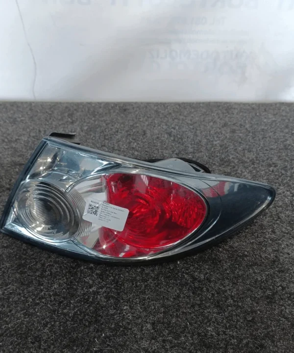 Fanale post. parte est.