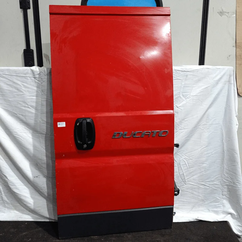 Porta carico post. a battente