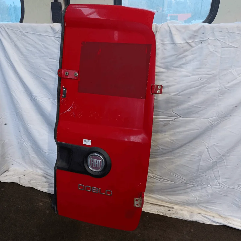 Porta carico post. a battente - immagine 2