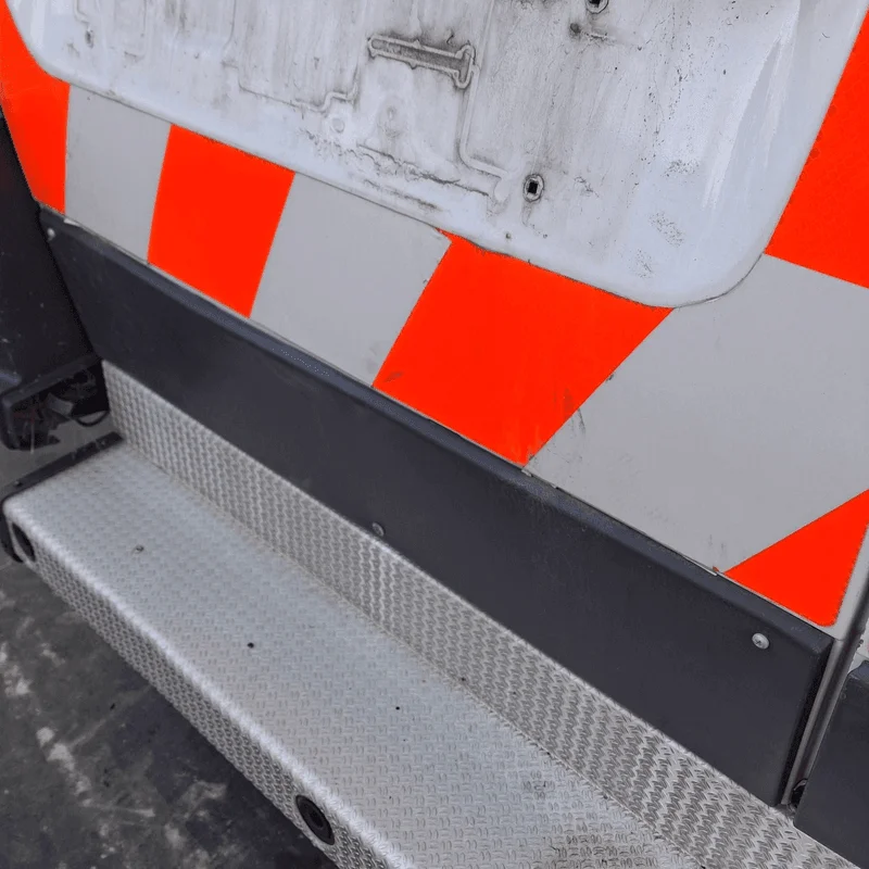 Porta carico post. a battente - immagine 4
