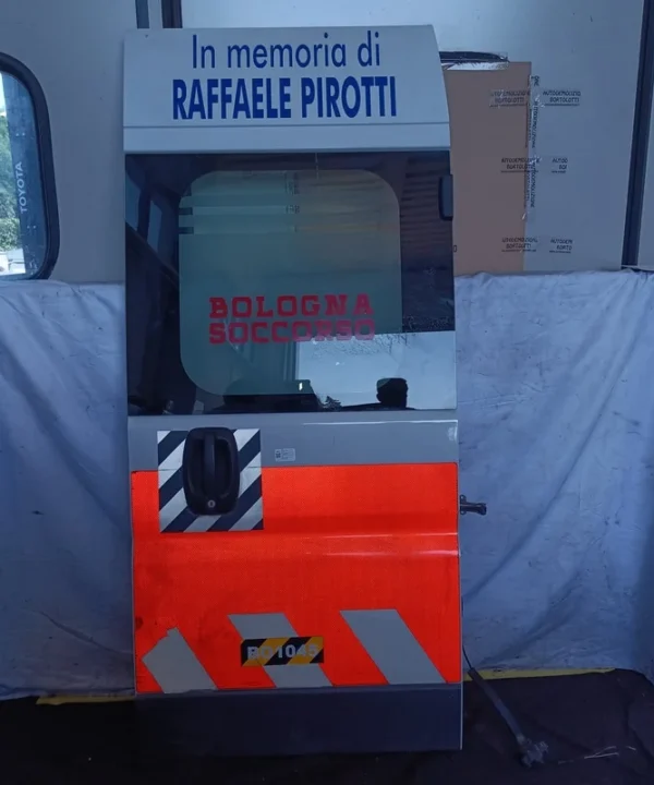 Porta carico post. a battente Destra