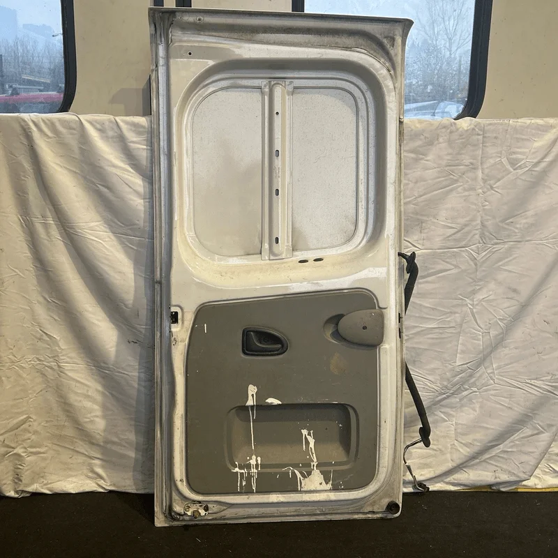 Porta carico post. a battente - immagine 5