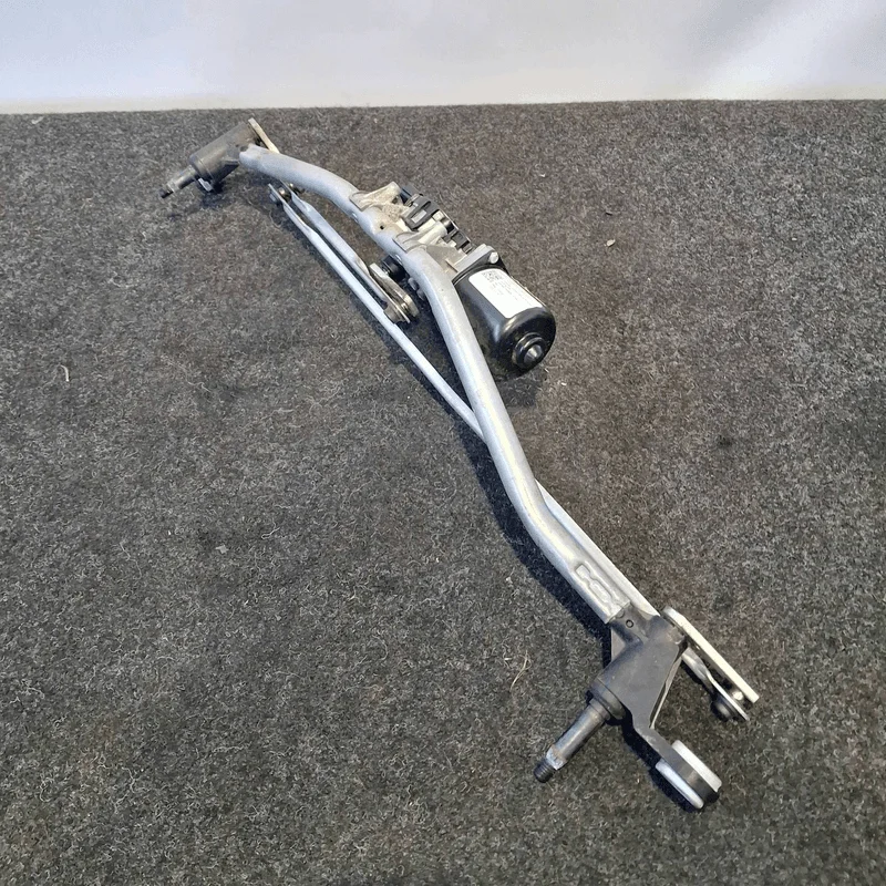 Meccanismo tergiparabrezza con motorino - immagine 3