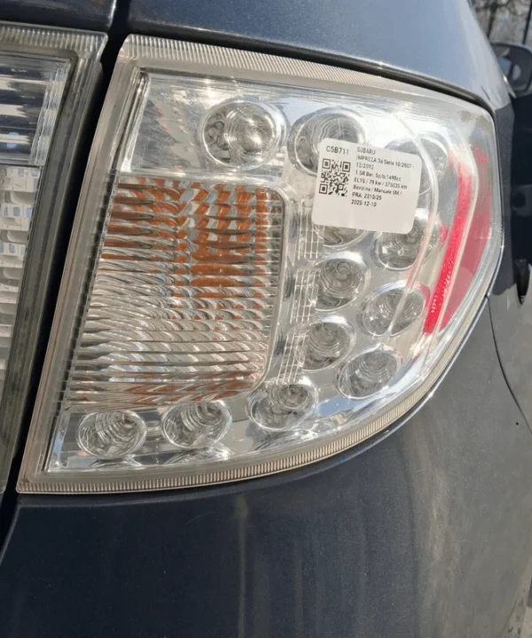 Fanale post. parte est.