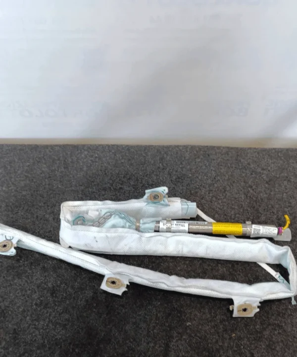 Dispositivo airbag a tendina