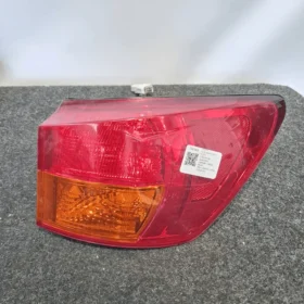 Fanale post. parte est.