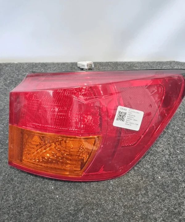 Fanale post. parte est.