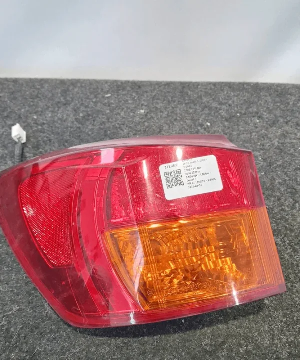 Fanale post. parte est.