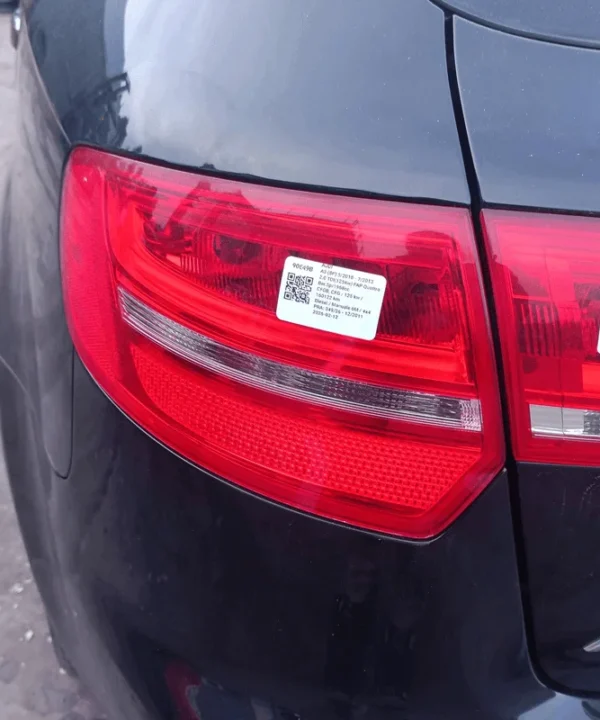 Fanale post. parte est.