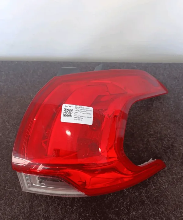 Fanale post. parte est.