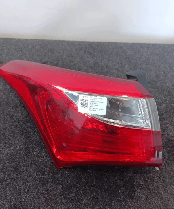 Fanale post. parte est.