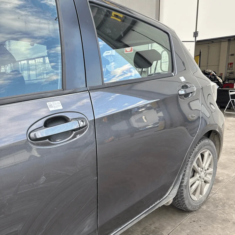 Porta post. - immagine 3