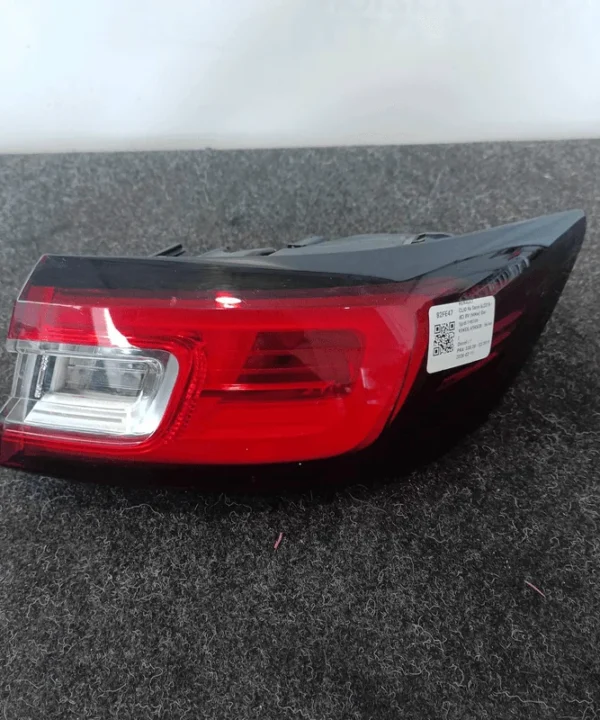 Fanale post. parte est.