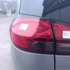 Fanale post. parte est.