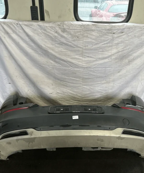 Paraurti post. centr.