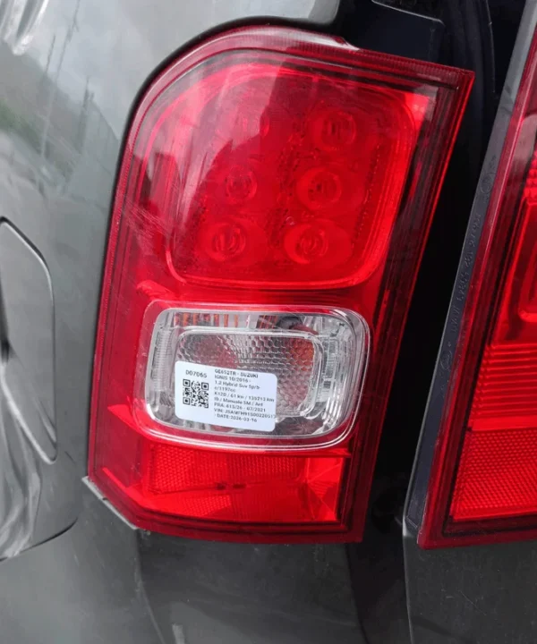 Fanale post. parte est.