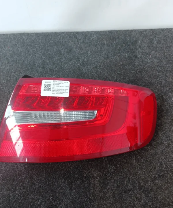 Fanale post. parte est.