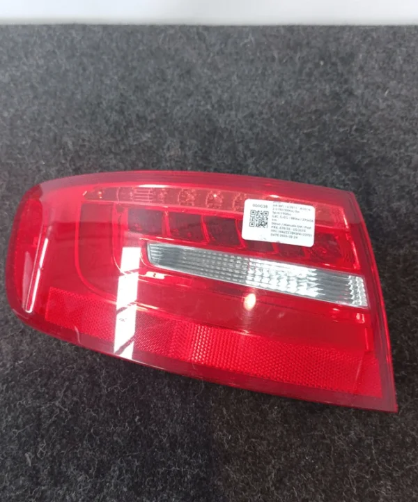 Fanale post. parte est.