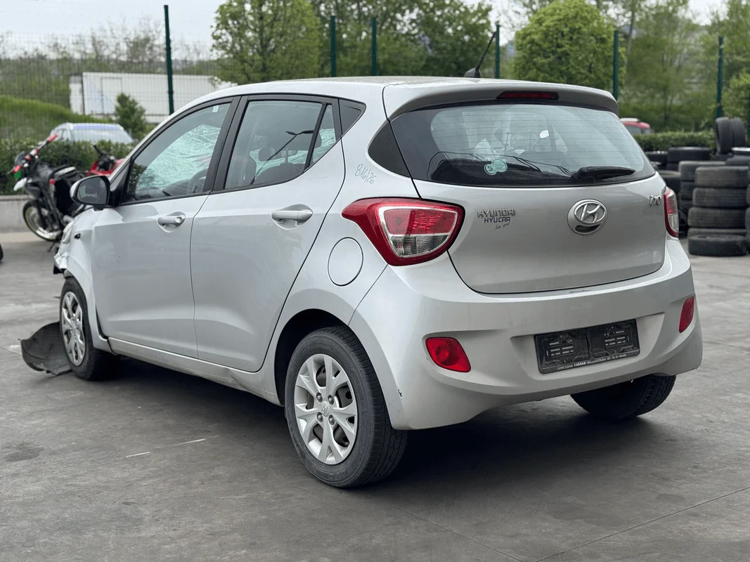 HYUNDAI i10 - immagine 3
