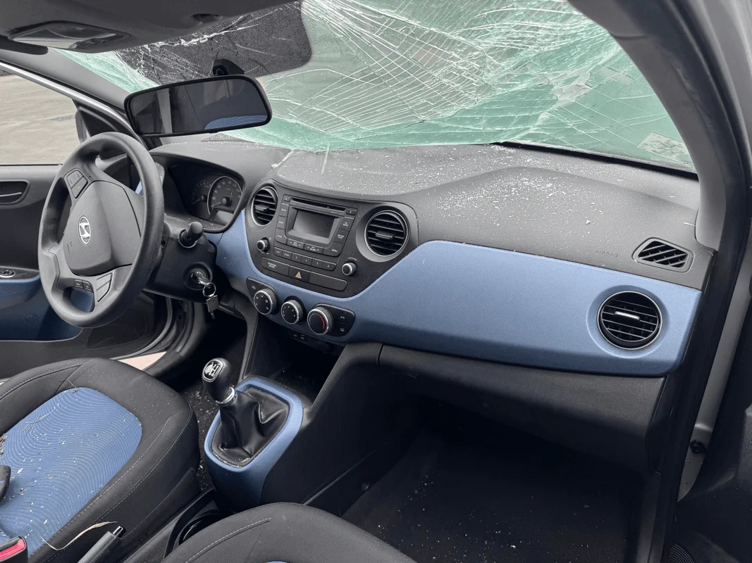 HYUNDAI i10 - immagine 10