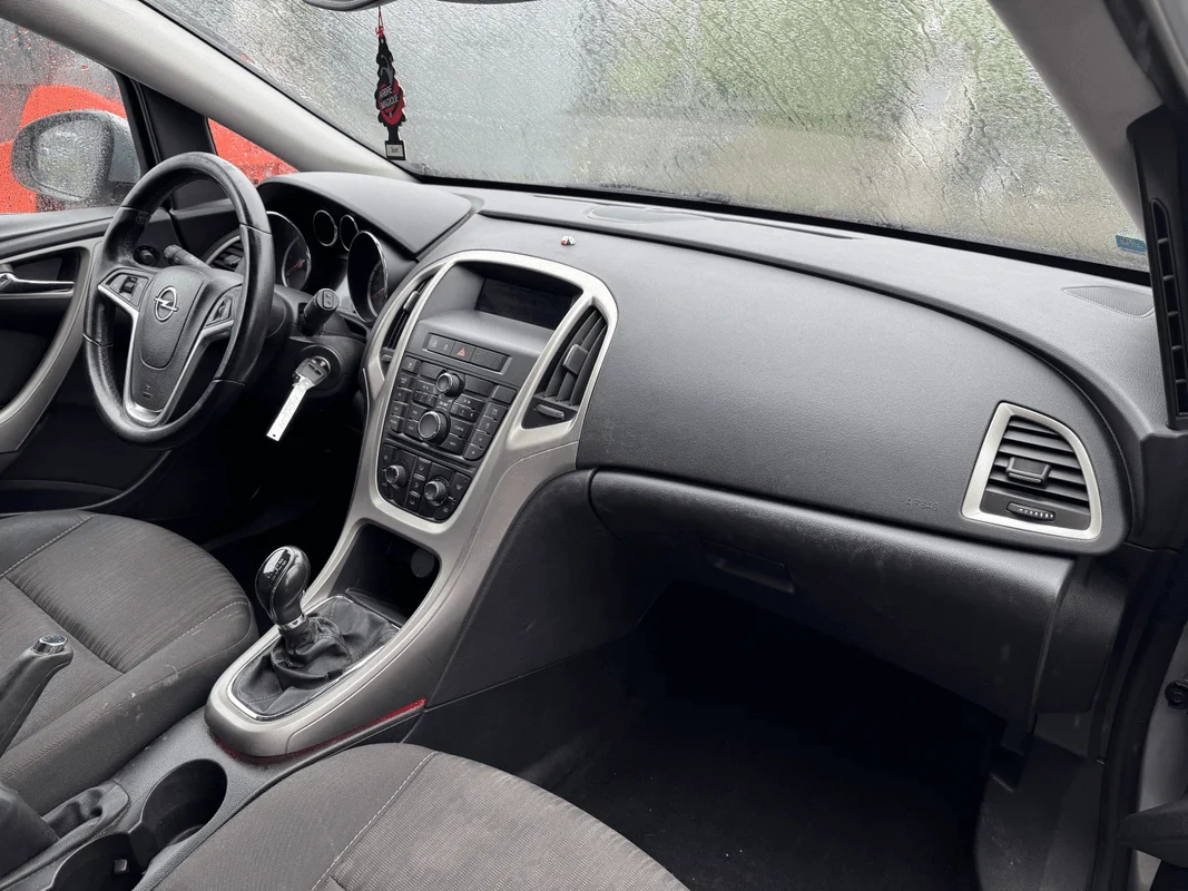 OPEL ASTRA (P10) - immagine 10