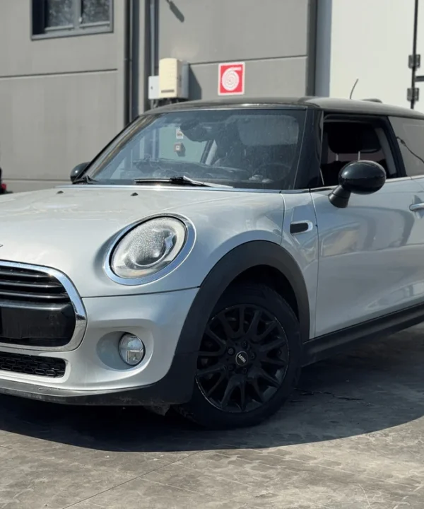 MINI MINI (F56)