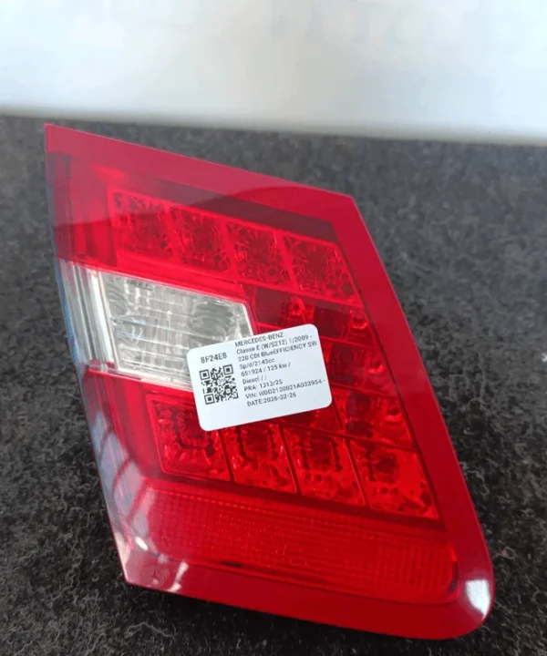 Fanale post. parte int.