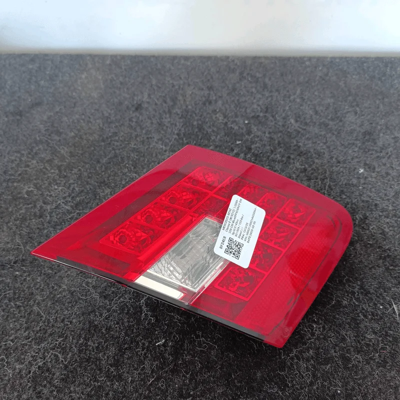 Fanale post. parte int. - immagine 2