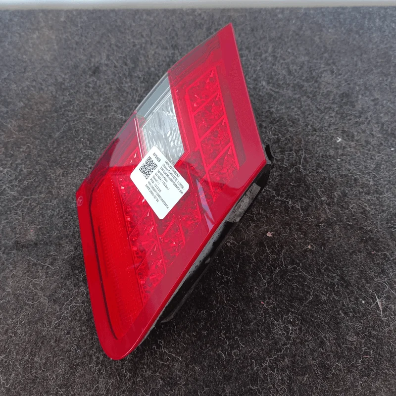 Fanale post. parte int. - immagine 3