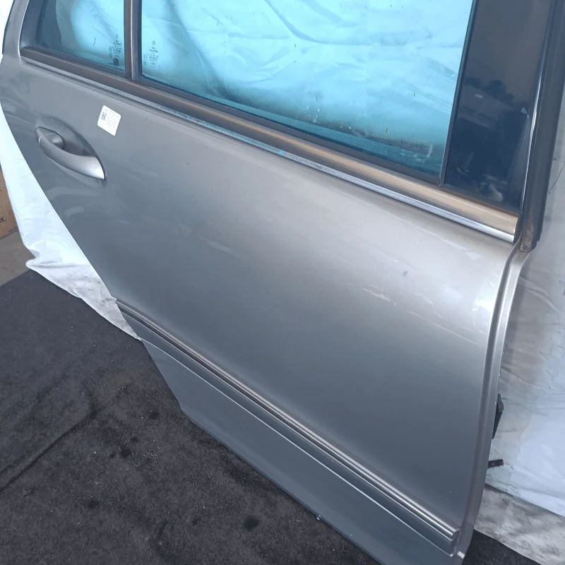 Porta post. - immagine 4