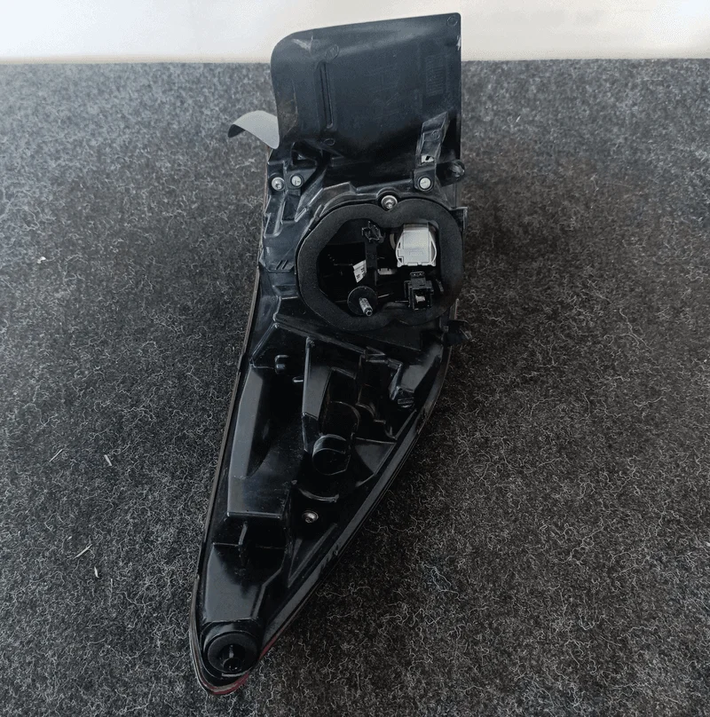 Fanale post. parte est. - immagine 7