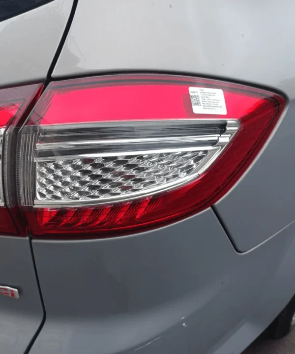 Fanale post. parte est.