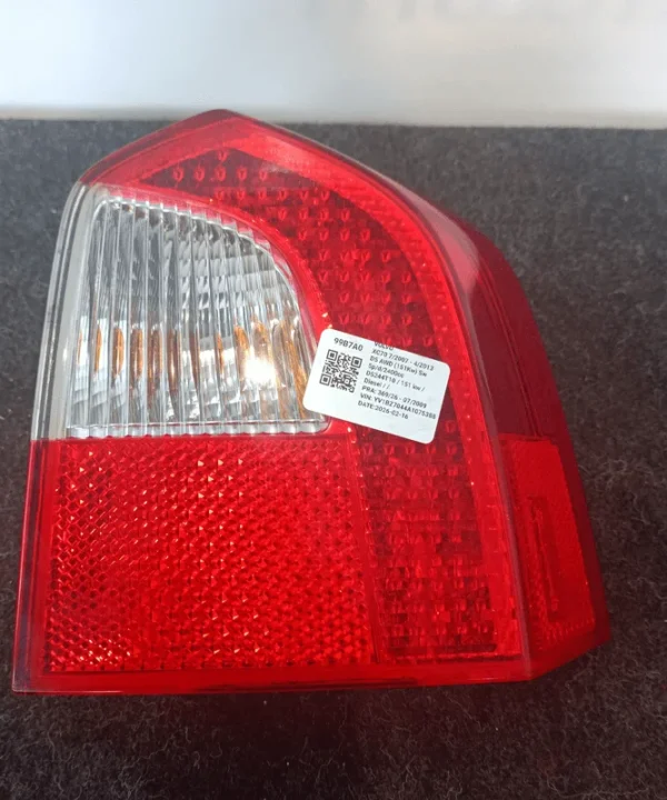 Fanale post. parte est.