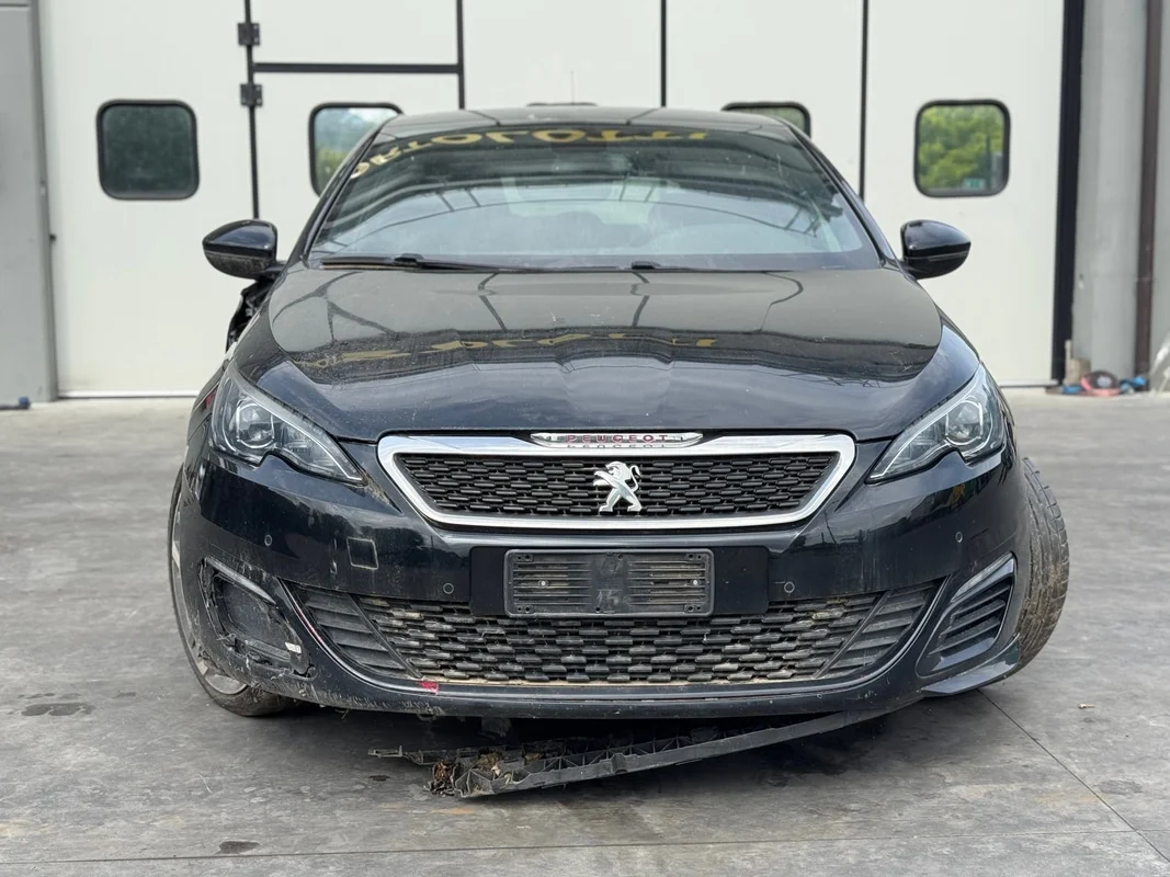 PEUGEOT 308 - immagine 8