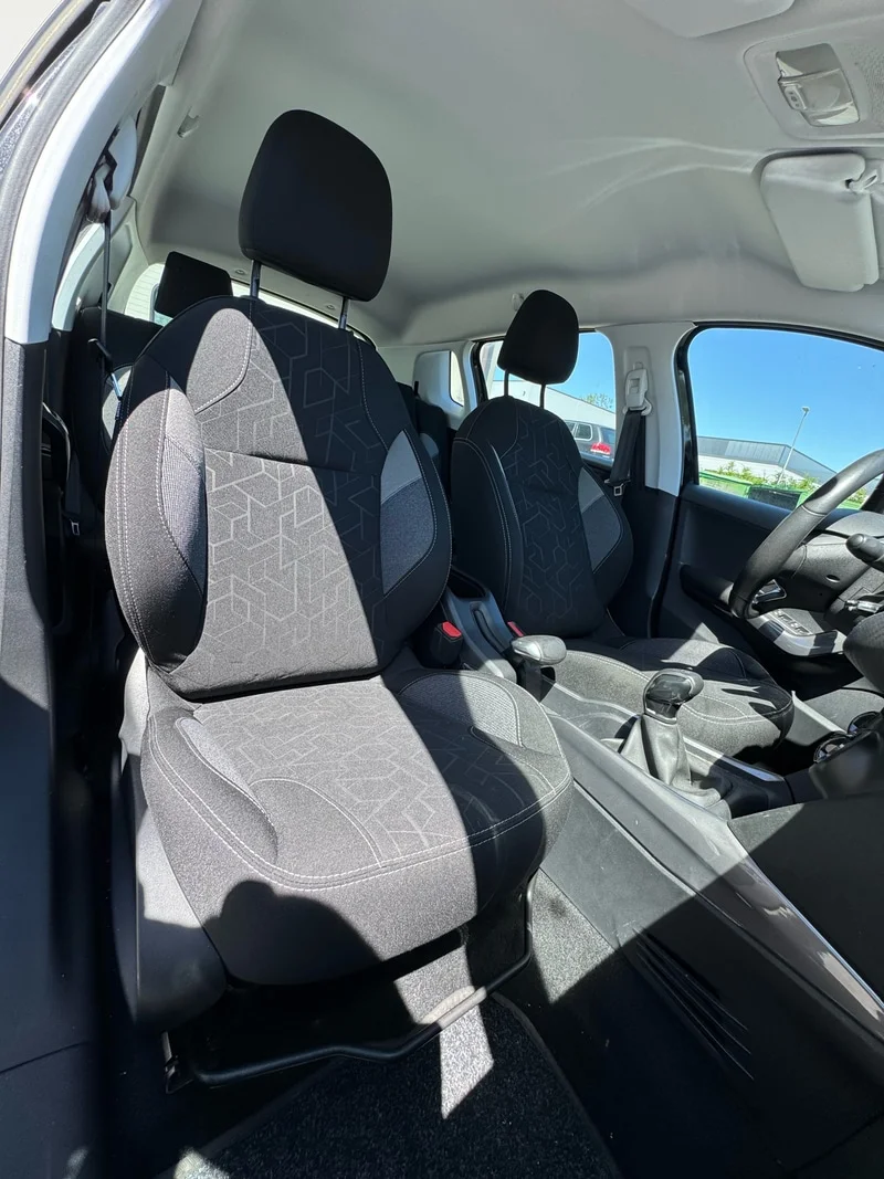 PEUGEOT 2008 - immagine 11
